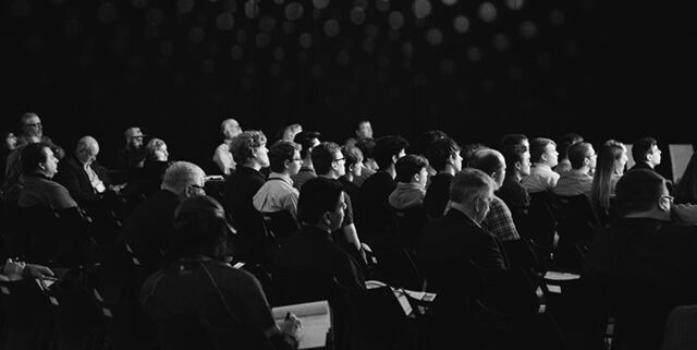 La liberté d’expression garantie au salarié ne fait pas systématiquement obstacle à son licenciement
